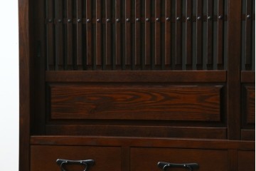 中古　美品　高級品　タモ材　職人手作りの水屋箪笥サイドボード　(R-086031)