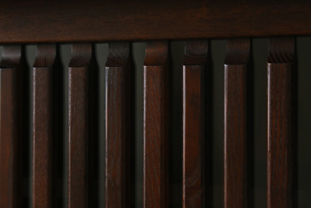 中古　美品　高級品　タモ材　職人手作りの水屋箪笥サイドボード　(R-086031)