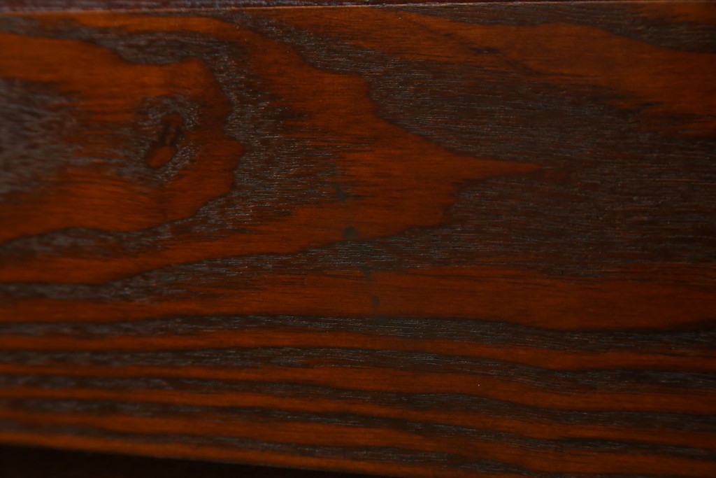 中古　美品　高級品　タモ材　職人手作りの水屋箪笥サイドボード　(R-086031)