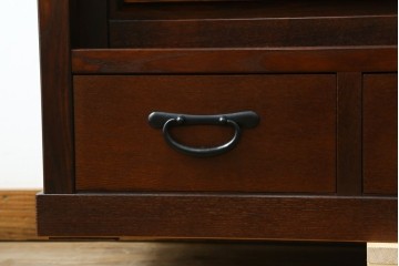 中古　美品　高級品　タモ材　職人手作りの水屋箪笥サイドボード　(R-086031)