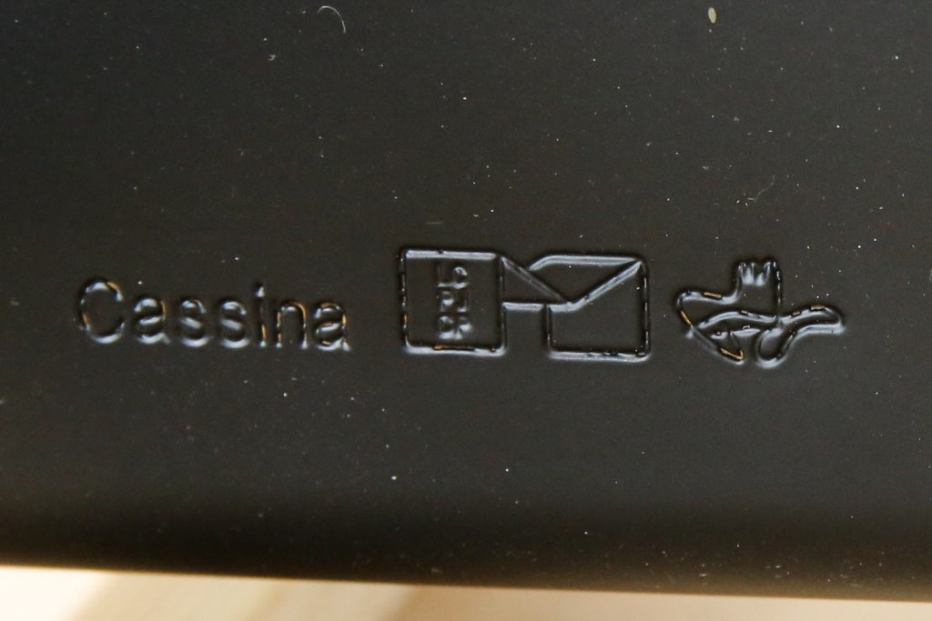 中古　美品　Cassina(カッシーナ)　本革　Le Corbusier(ル・コルビュジエ)が生んだ名作、LC4シェーズロング　定価約133万円　(R-086032)