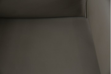 中古　超美品　Cassina(カッシーナ)　MARIO BELLINI(マリオベリーニ)　なめらかな質感の厚革製413CAB(キャブ)アームチェア　定価約50万円　(R-086033)