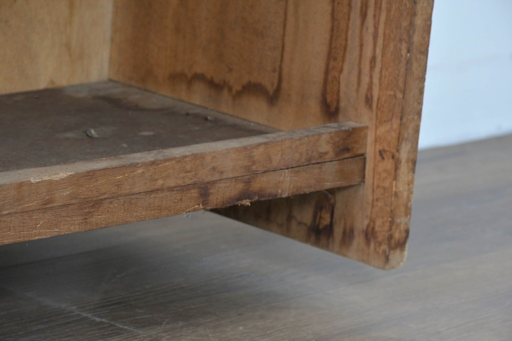 和製ヴィンテージ　たっぷり収納できるシンプルな木製本棚　(R-086035)