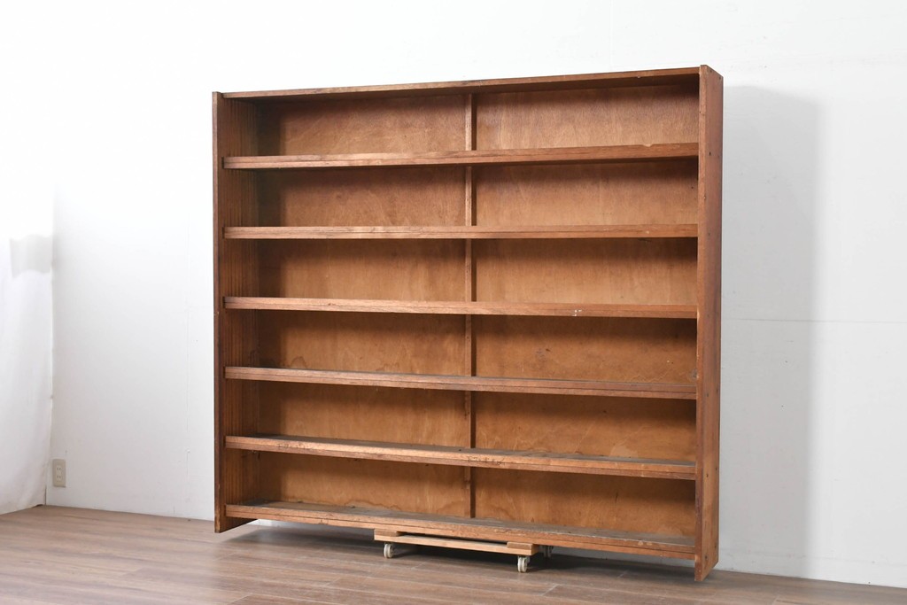 和製ヴィンテージ　たっぷり収納できるシンプルな木製本棚　(R-086036)