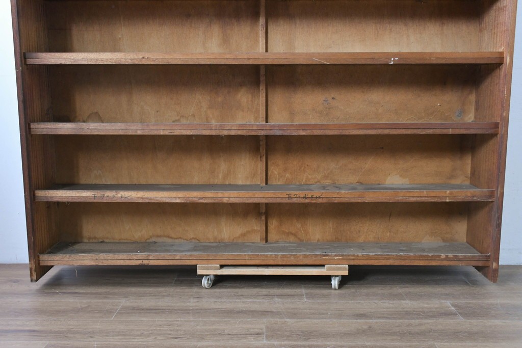 和製ヴィンテージ　たっぷり収納できるシンプルな木製本棚　(R-086036)