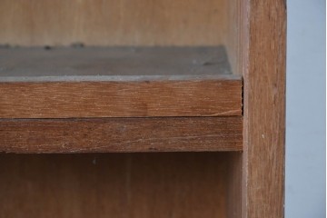 和製ヴィンテージ　たっぷり収納できるシンプルな木製本棚　(R-086037)