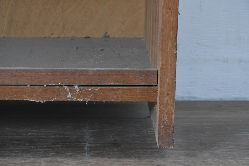 和製ヴィンテージ　たっぷり収納できるシンプルな木製本棚　(R-086037)