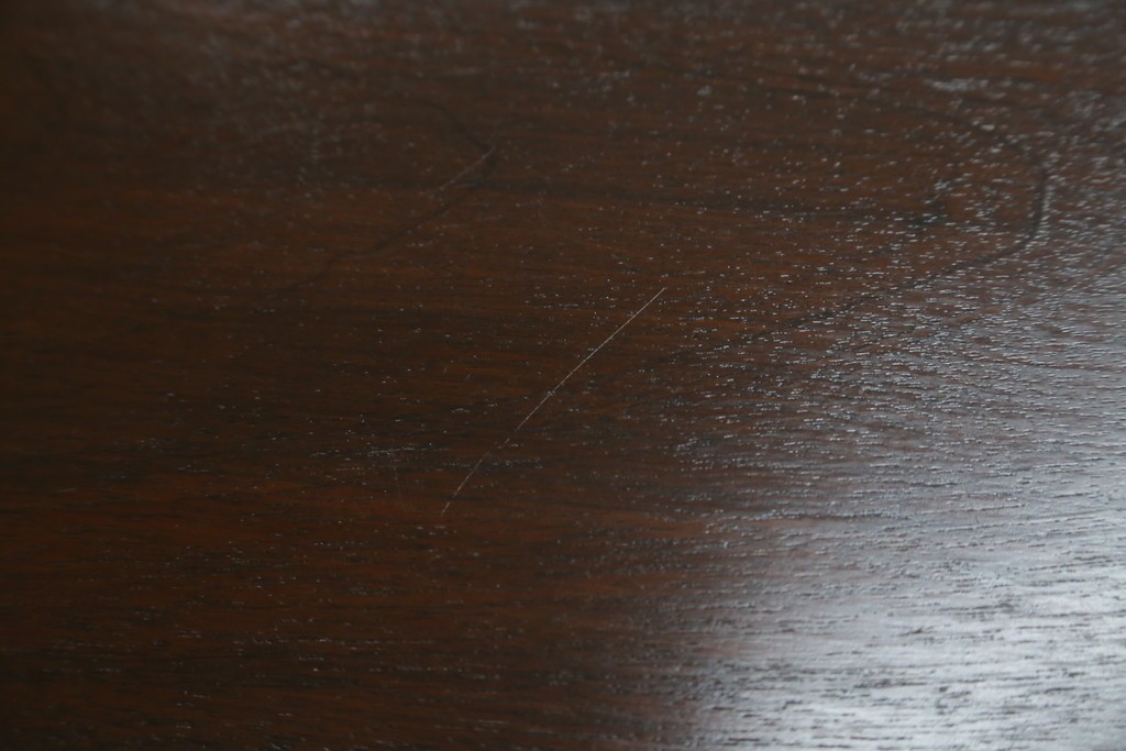 イギリスヴィンテージ　Burton Reproductions Limited　マホガニー材　上品な木肌を楽しめる猫脚のトールチェスト　(R-086039)