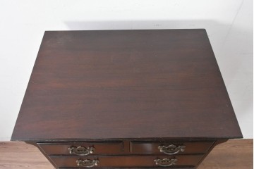 イギリスヴィンテージ　Burton Reproductions Limited　マホガニー材　上品な木肌を楽しめる猫脚のトールチェスト　(R-086039)