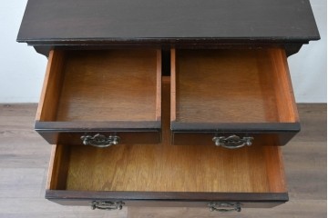 イギリスヴィンテージ　Burton Reproductions Limited　マホガニー材　上品な木肌を楽しめる猫脚のトールチェスト　(R-086039)