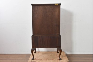 イギリスヴィンテージ　Burton Reproductions Limited　マホガニー材　上品な木肌を楽しめる猫脚のトールチェスト　(R-086039)