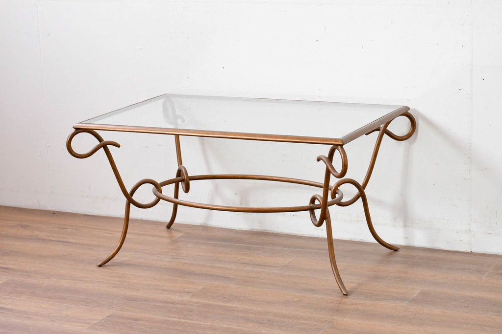 中古　美品　最高級品　アメリカ最高峰家具ブランド　CENTURY(センチュリー)　曲線フレームの美しいガラストップローテーブル　(R-086040)