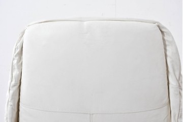 中古　希少な廃番品　EKORNES(エコーネス)　最上級クラス　ドルチェシリーズ　ゆったりとしたつくりのストレスレスチェアとオットマンのセット　定価約50万円　(R-086041)