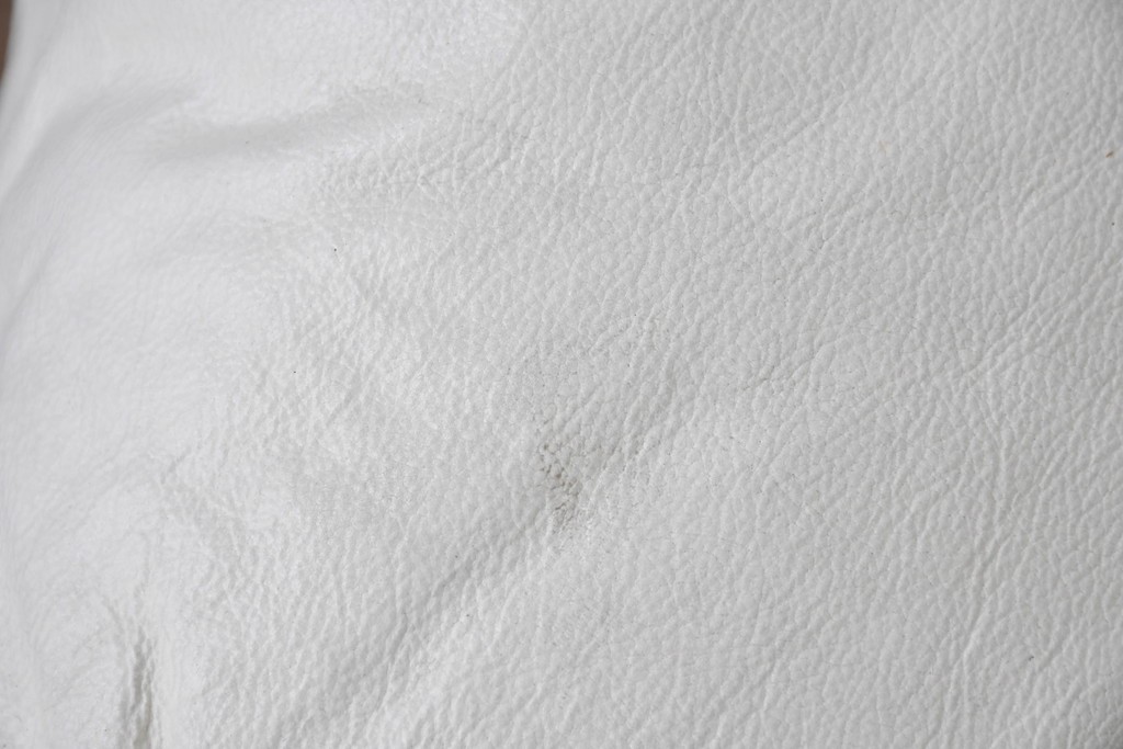 中古　希少な廃番品　EKORNES(エコーネス)　最上級クラス　ドルチェシリーズ　ゆったりとしたつくりのストレスレスチェアとオットマンのセット　定価約50万円　(R-086041)