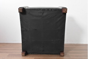 中古　超美品　アメリカ最高級ブランド　センチュリー(CENTURY)　レザーキルティングが魅力の1人掛けソファとオットマンセット　定価約135万円　(R-086042)