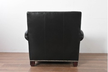 中古　超美品　アメリカ最高級ブランド　センチュリー(CENTURY)　レザーキルティングが魅力の1人掛けソファとオットマンセット　定価約135万円　(R-086042)