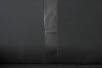 中古　超美品　アメリカ最高級ブランド　センチュリー(CENTURY)　レザーキルティングが魅力の2人掛けソファ　定価約180万円　(R-086043)