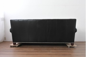 中古　超美品　アメリカ最高級ブランド　センチュリー(CENTURY)　レザーキルティングが魅力の3人掛けソファ　(R-086044)