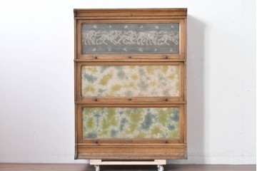 和製アンティーク　段ごとに異なる意匠が楽しめるフラップ扉のスタッキングブックケース　(R-086045)