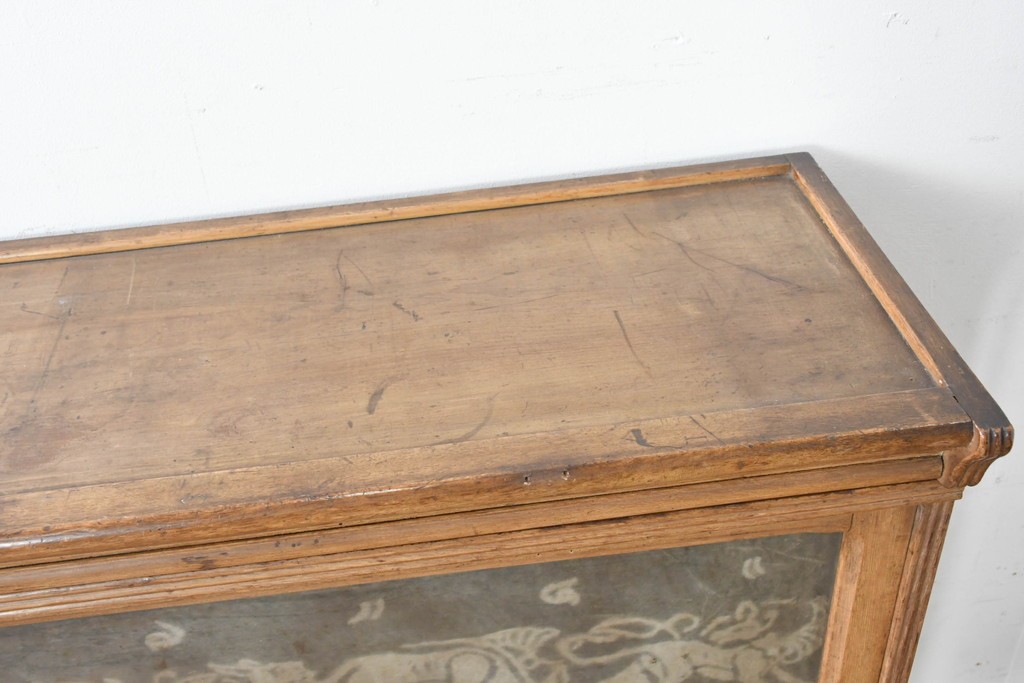 和製アンティーク　段ごとに異なる意匠が楽しめるフラップ扉のスタッキングブックケース　(R-086045)