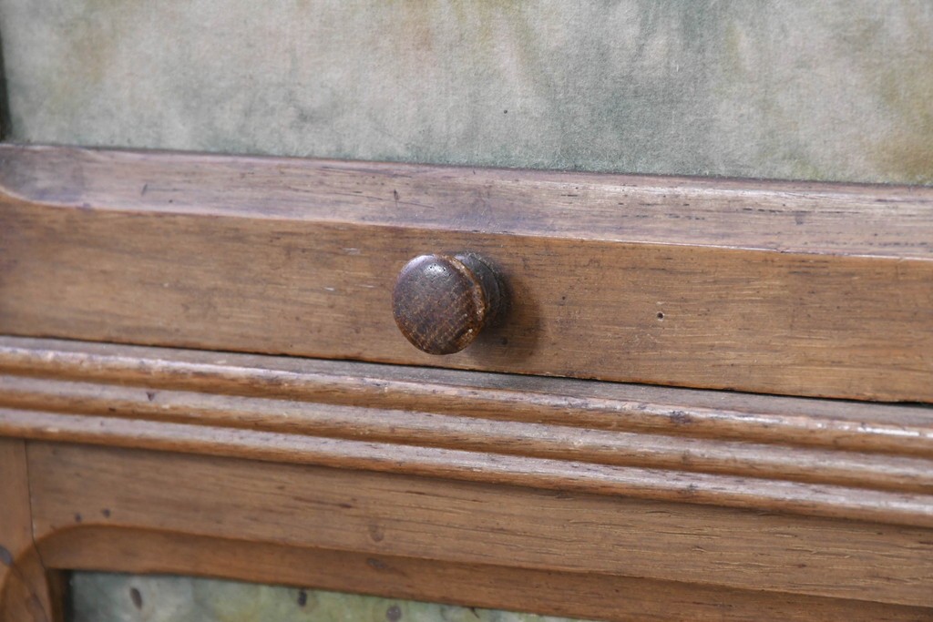 和製アンティーク　段ごとに異なる意匠が楽しめるフラップ扉のスタッキングブックケース　(R-086045)