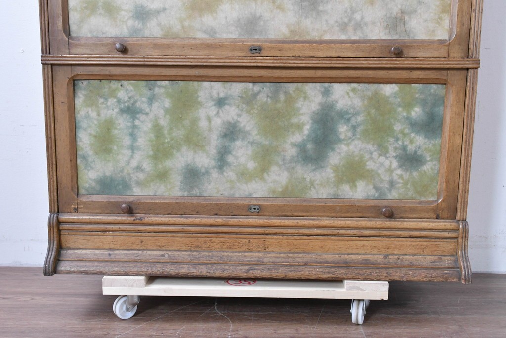 和製アンティーク　段ごとに異なる意匠が楽しめるフラップ扉のスタッキングブックケース　(R-086045)