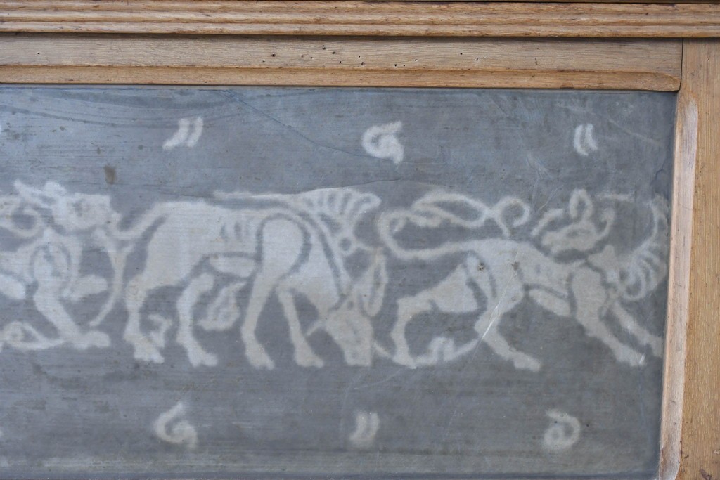 和製アンティーク　段ごとに異なる意匠が楽しめるフラップ扉のスタッキングブックケース　(R-086045)