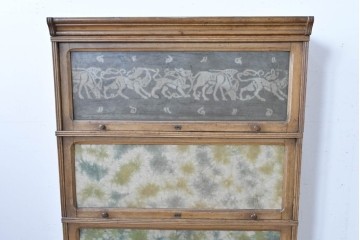 和製アンティーク　段ごとに異なる意匠が楽しめるフラップ扉のスタッキングブックケース　(R-086045)