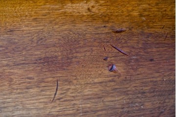 イギリスアンティーク　バーチ材　透かし彫りが優雅なコンソールテーブル　(R-086046)