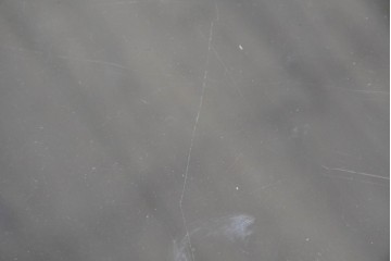 中古　高級輸入家具　ロココ調の装飾が可愛らしいガラス天板付きのローテーブル　(R-086048)