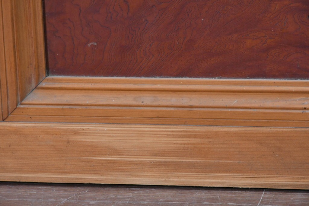 アンティーク建具　昭和初期　腰板欅(ケヤキ)材　裏ガラス付き　細やかな縦格子が美しい格子戸3枚セット　(R-086049)