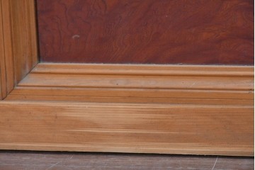 アンティーク建具　昭和初期　腰板欅(ケヤキ)材　裏ガラス付き　細やかな縦格子が美しい格子戸3枚セット　(R-086049)