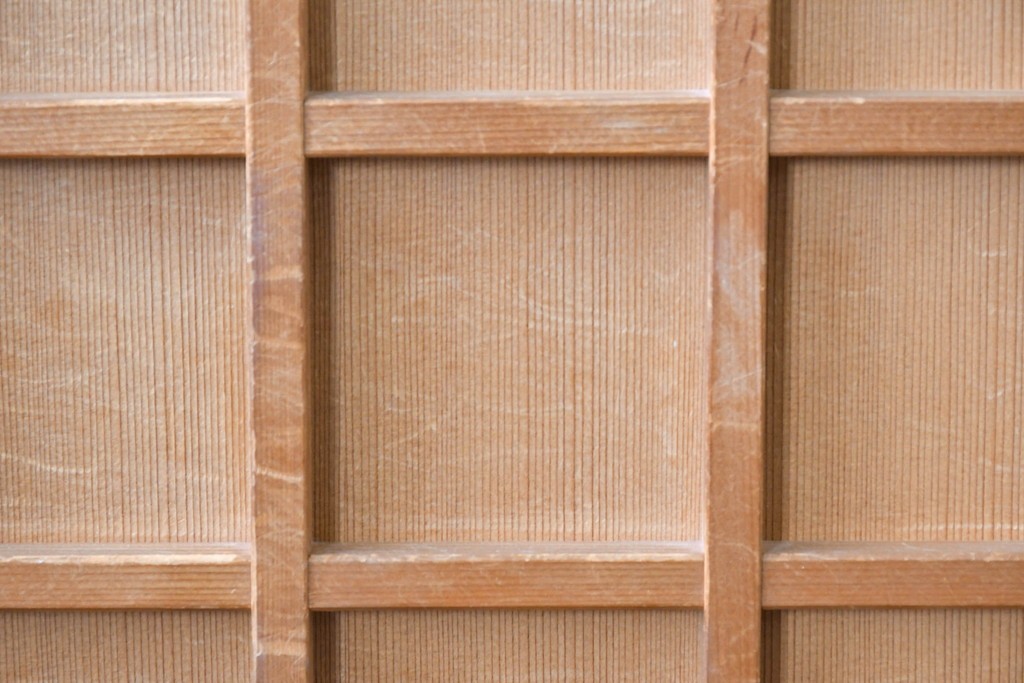 ヴィンテージ建具　昭和後期　均整の取れた狐格子が印象的な引き戸4枚セット　(R-086052)