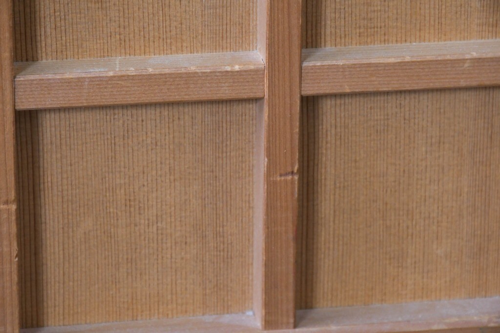 ヴィンテージ建具　昭和後期　均整の取れた狐格子が印象的な引き戸4枚セット　(R-086052)