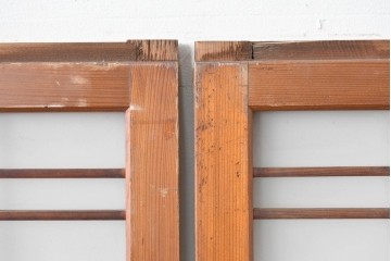 ヴィンテージ建具　昭和中期　組子細工が目を引く幅狭ガラス戸2枚セット　(R-086054)