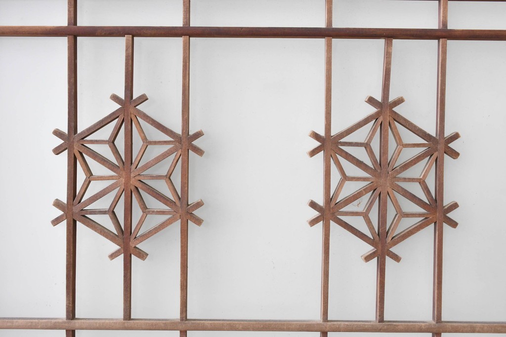 ヴィンテージ建具　昭和中期　組子細工が目を引く幅狭ガラス戸2枚セット　(R-086054)