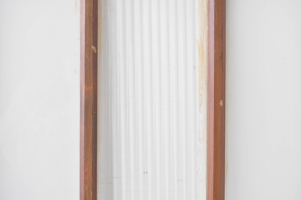 アンティーク建具　昭和初期から中期　すっきりとした素朴なデザインが印象的な幅狭ガラス戸2枚セット　(R-086055)