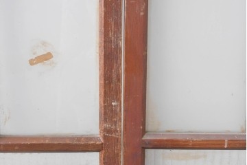 アンティーク建具　昭和初期から中期　すっきりとした素朴なデザインが印象的な幅狭ガラス戸2枚セット　(R-086055)