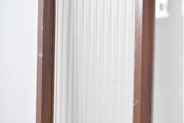 アンティーク建具　昭和初期から中期　すっきりとした素朴なデザインが印象的な幅狭ガラス戸2枚セット　(R-086055)