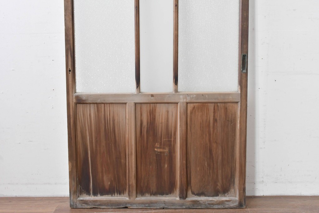 和製アンティーク　昭和初期　木味豊かな佇まいが魅力のガラス戸1枚　(R-086056)