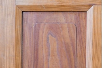 ヴィンテージ建具　昭和中期　腰板欅(ケヤキ)材　欅の風合いが楽しめるガラス戸1枚　(R-086057)