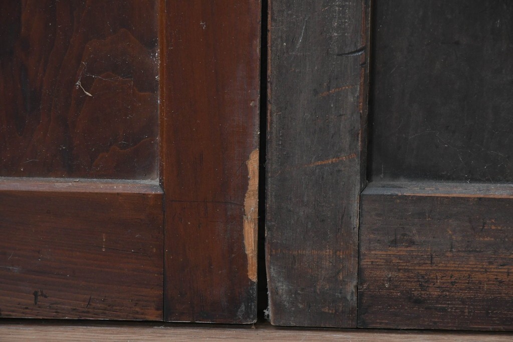 アンティーク建具　昭和初期　背高×幅狭　落ち着いた木味が魅力のガラス入り格子戸4枚セット　(R-086059)