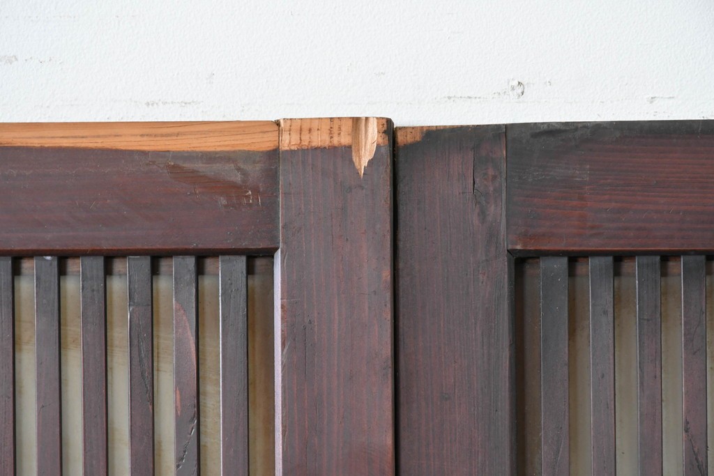 アンティーク建具　昭和初期　背高×幅狭　落ち着いた木味が魅力のガラス入り格子戸4枚セット　(R-086059)