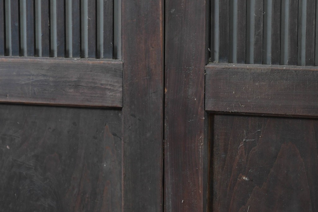 アンティーク建具　昭和初期　背高×幅狭　落ち着いた木味が魅力のガラス入り格子戸4枚セット　(R-086059)