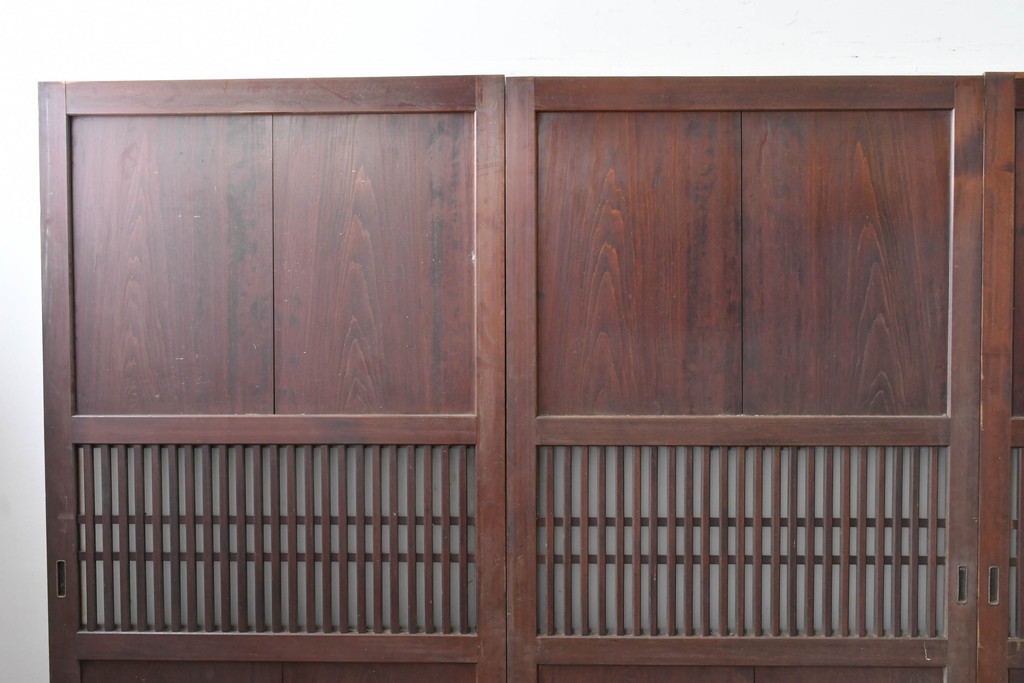 アンティーク建具　大正期　深みのある色味と格子帯が目を引くガラス入り格子帯戸4枚セット　(R-086060)