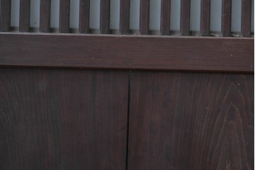 アンティーク建具　大正期　深みのある色味と格子帯が目を引くガラス入り格子帯戸4枚セット　(R-086060)