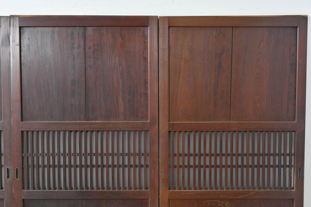 アンティーク建具　大正期　深みのある色味と格子帯が目を引くガラス入り格子帯戸4枚セット　(R-086060)