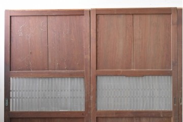 アンティーク建具　大正期　深みのある色味と格子帯が目を引くガラス入り格子帯戸4枚セット　(R-086060)