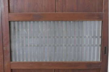 アンティーク建具　大正期　深みのある色味と格子帯が目を引くガラス入り格子帯戸4枚セット　(R-086060)
