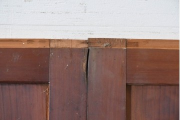 アンティーク建具　大正期　深みのある色味と格子帯が目を引くガラス入り格子帯戸4枚セット　(R-086060)